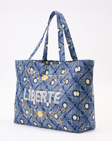 Photo by LiLi et NENE