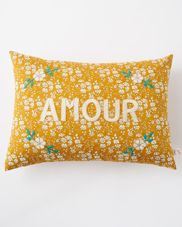 LILI et NENE CSAO（サオ） CSAO Embroidered cushion AMOUR