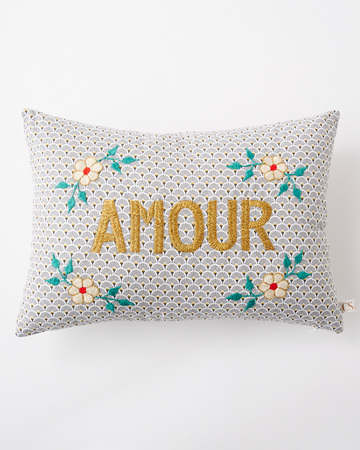 デパート 送料無料 CSAO（サオ） NENE et LILI CSAO AMOUR cushion Embroidered クッション・座布団