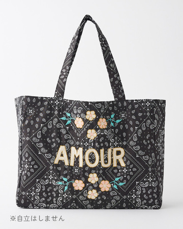 Photo by LiLi et NENE