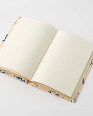 Photo by LiLi et NENE