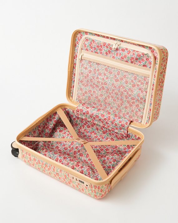 LILI et NENE KONGES SLOEJD（コンゲス スロイド） KONGES