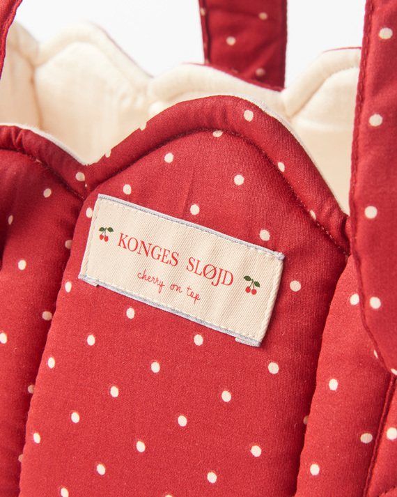 LILI et NENE KONGES SLOEJD（コンゲス スロイド） KONGES SLOEJD DOLL