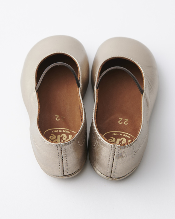LILI et NENE キッズ PEPE キッズ ストラップバレエシューズ（rame